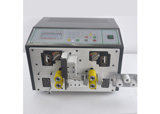 Automatische Rechenanlage-Schneidemaschine-elektronische Draht-Hüllen-Linie Ausschnitt und Schälmaschine